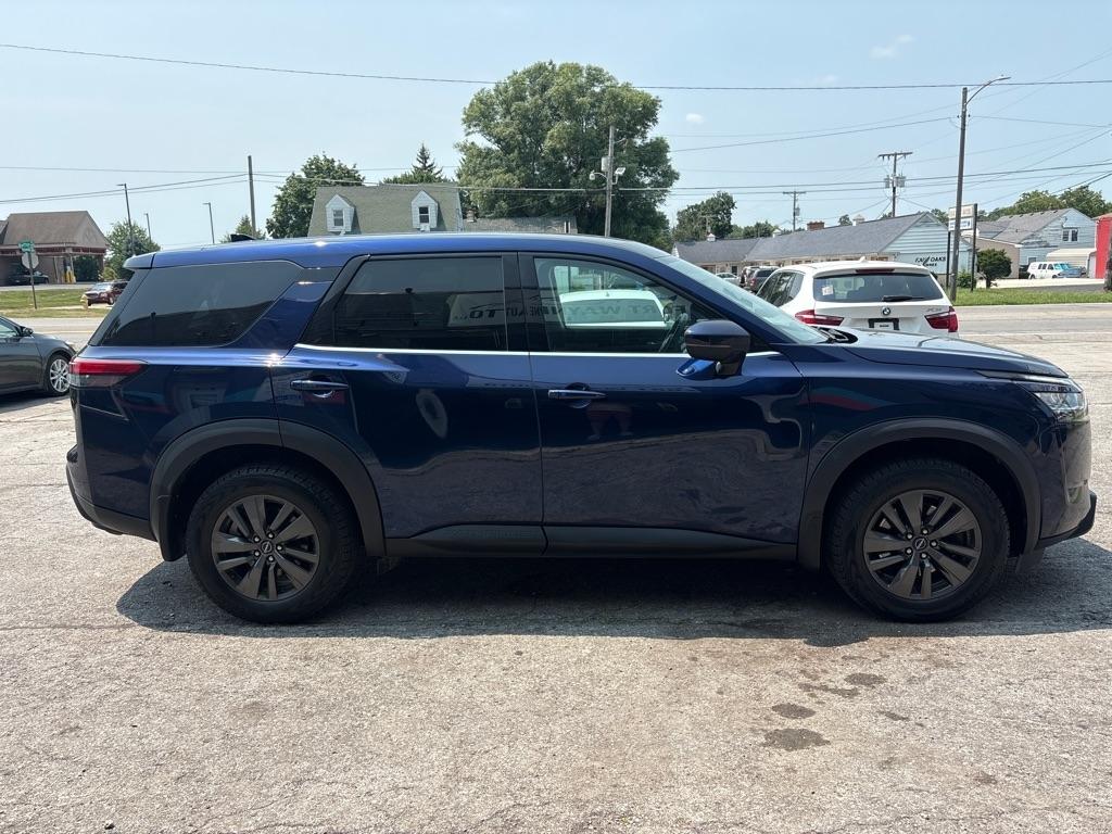 Nissan Pathfinder S 4WD 2022