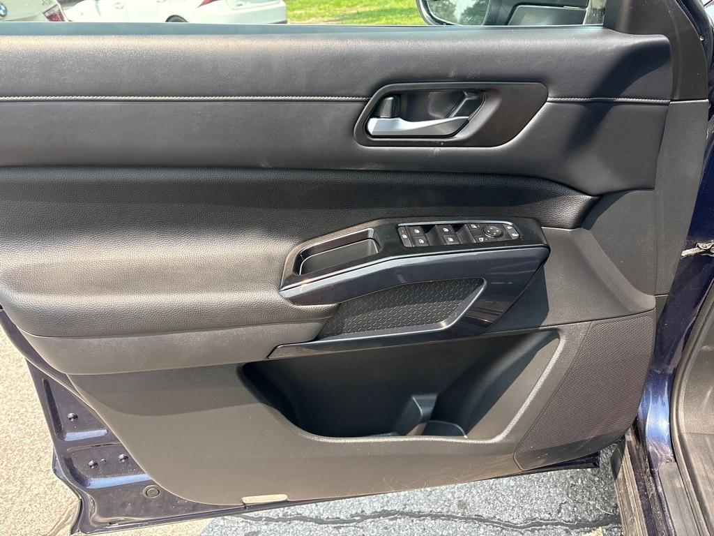 Nissan Pathfinder S 4WD 2022