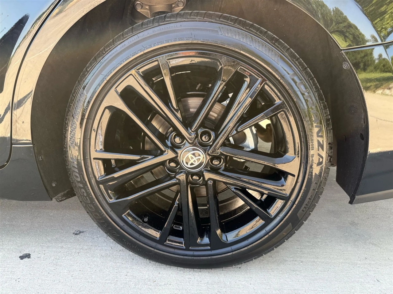 Toyota Camry Hybrid SE 2025