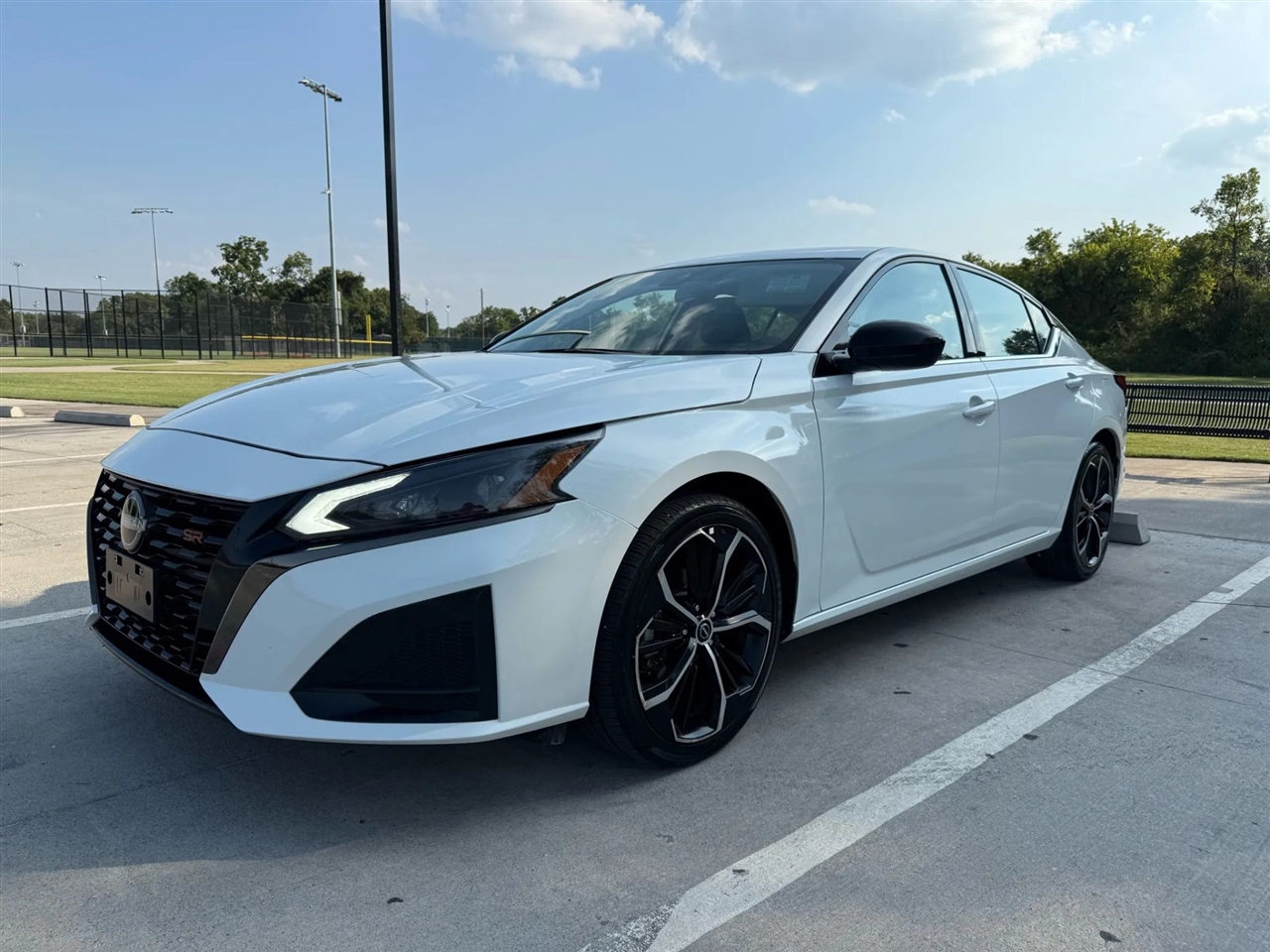2023 Nissan Altima 2.5 SR