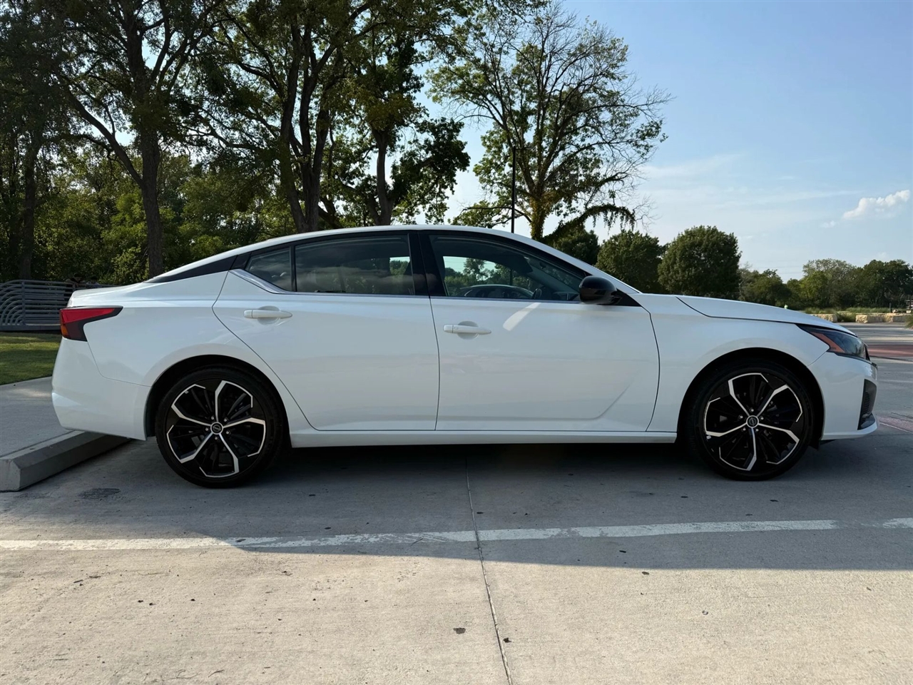 Nissan Altima 2.5 SR 2023