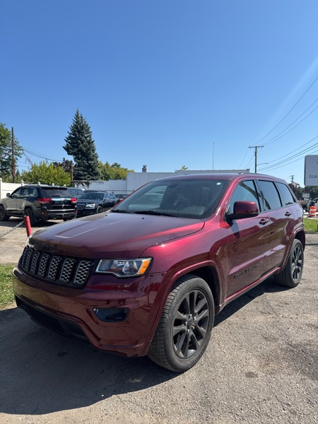 2019 Jeep Grand Cherokee Laredo