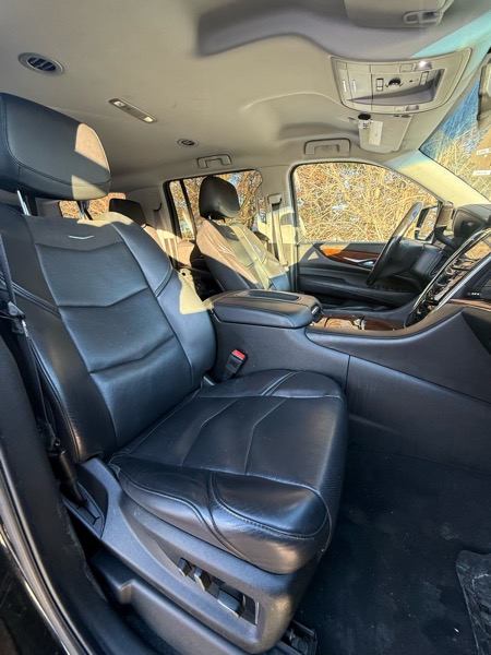Cadillac Escalade ESV Standard 4WD 2019
