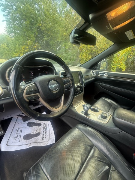 Jeep Grand Cherokee Overland 4WD 2014