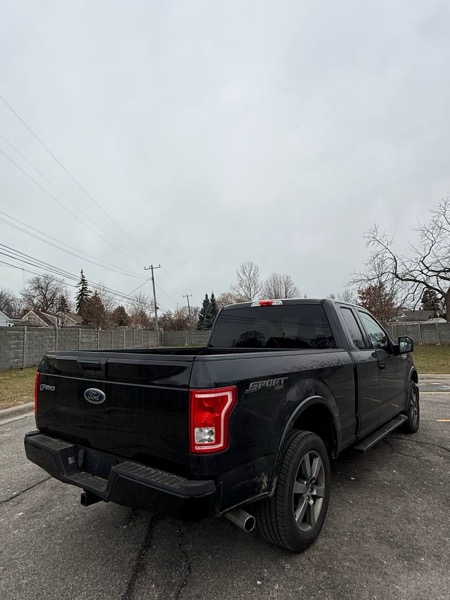 Ford F-150 Lariat SuperCab 6.5-ft. Bed 4WD 2015