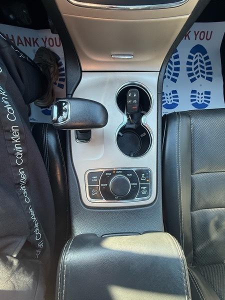 Jeep Grand Cherokee  2015