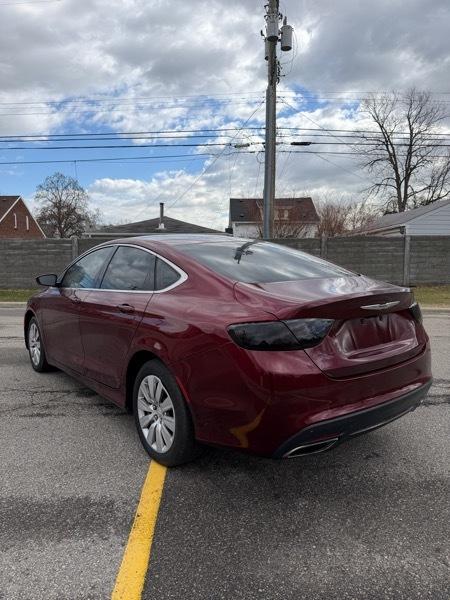Chrysler 200 LX 2016