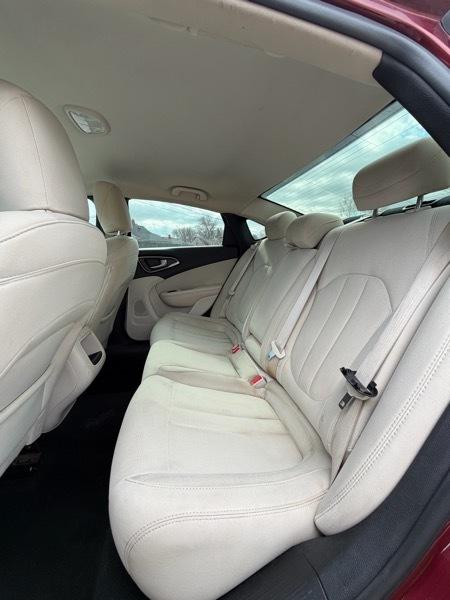 Chrysler 200 LX 2016