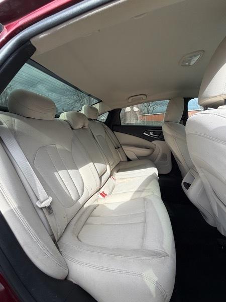 Chrysler 200 LX 2016