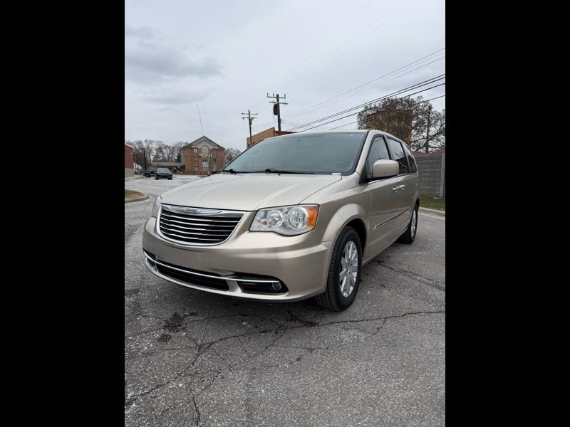 2014 Chrysler Town & Country Touring