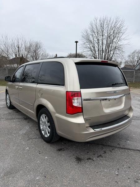 Chrysler Town & Country Touring 2014