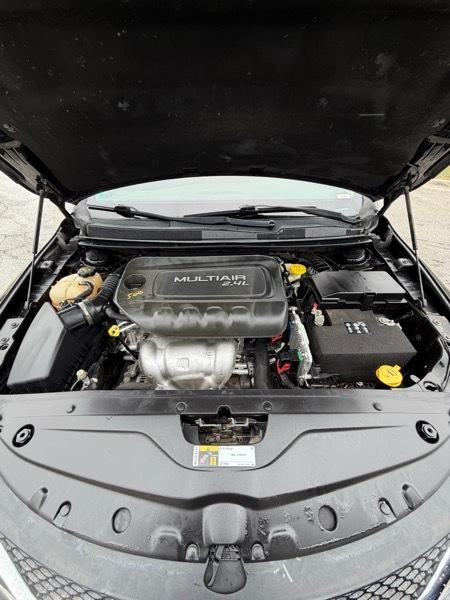 Chrysler 200 Limited 2015