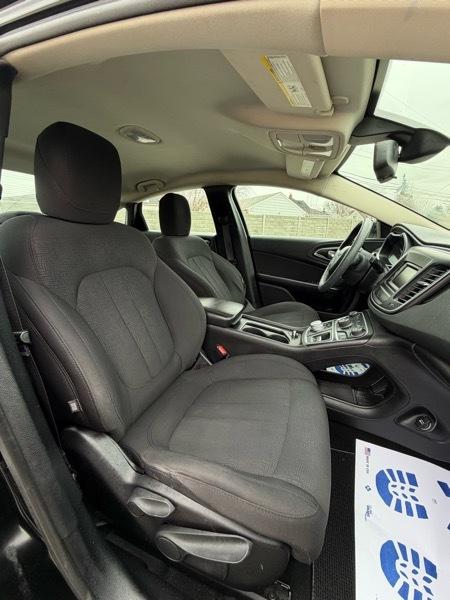 Chrysler 200 Limited 2015