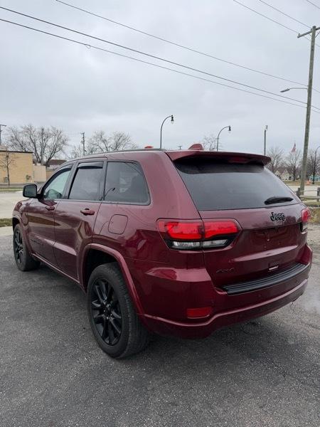 Jeep Grand Cherokee Laredo 4WD 2018