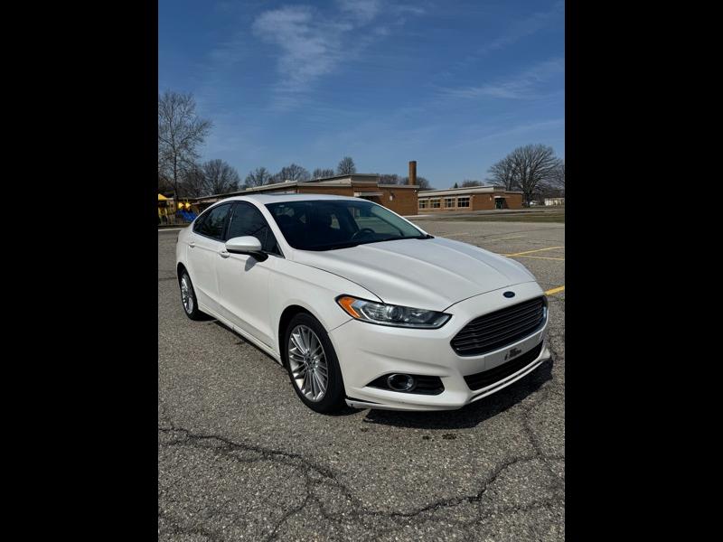 Ford Fusion SE 2014
