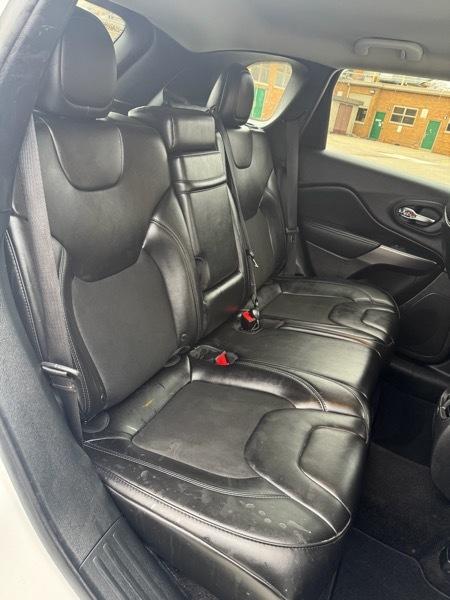 Jeep Cherokee Latitude Plus FWD 2019