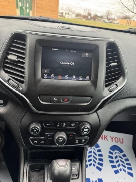 Jeep Cherokee Latitude Plus FWD 2019