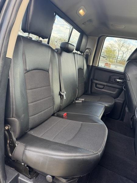 RAM 1500 Sport Quad Cab 4WD 2013