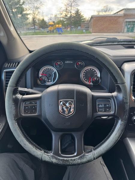 RAM 1500 Sport Quad Cab 4WD 2013