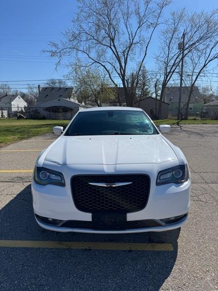 Chrysler 300 S V6 AWD 2015