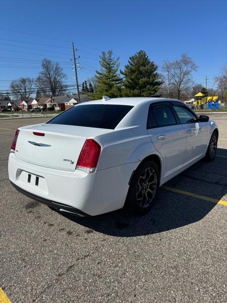Chrysler 300 S V6 AWD 2015
