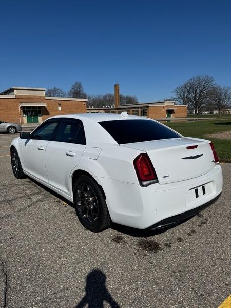 Chrysler 300 S V6 AWD 2015