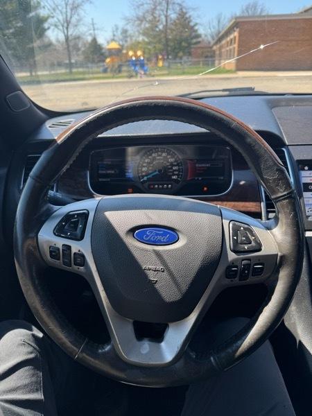 Ford Taurus Limited AWD 2017