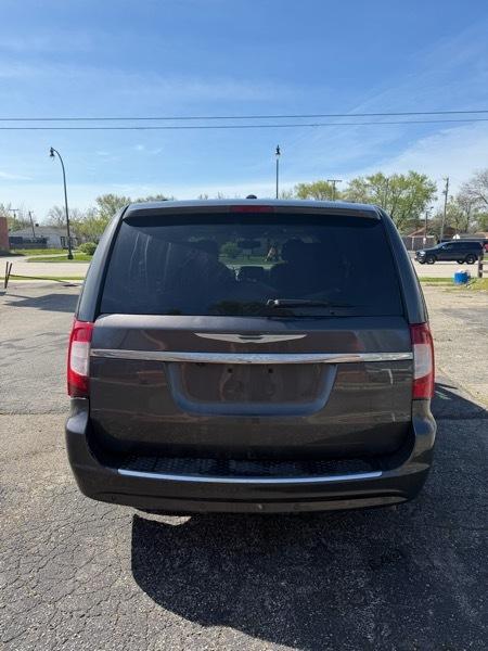 Chrysler Town & Country Touring-L 2016