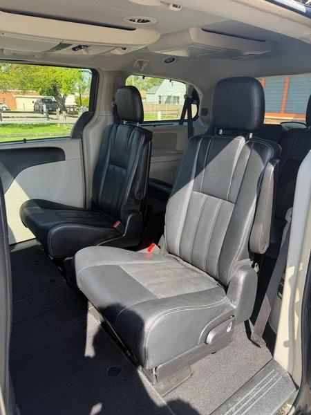 Chrysler Town & Country Touring-L 2016