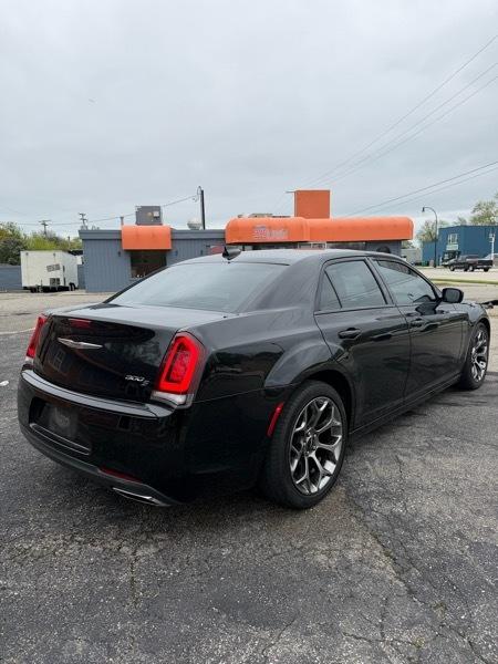 Chrysler 300 S V6 RWD 2015