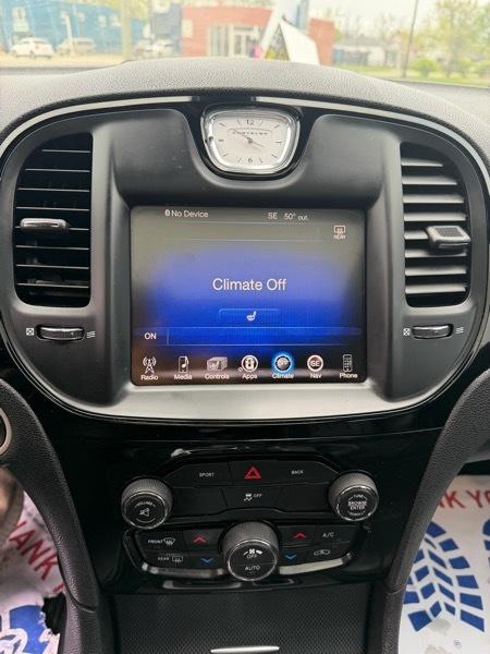 Chrysler 300 S V6 RWD 2015