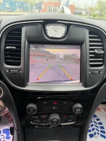 Chrysler 300 S V6 RWD 2015