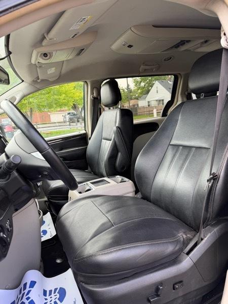 Chrysler Town & Country Touring 2014