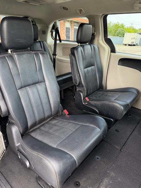 Chrysler Town & Country Touring 2014