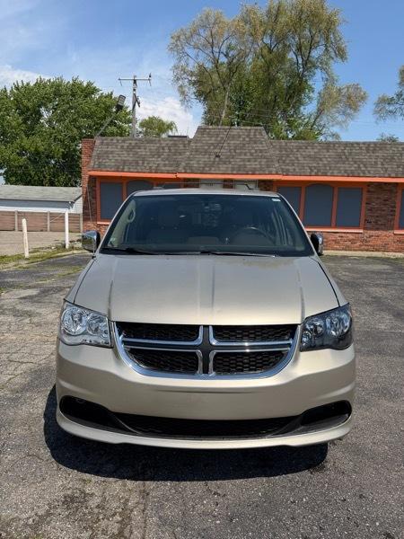 Chrysler Town & Country Touring-L 2013