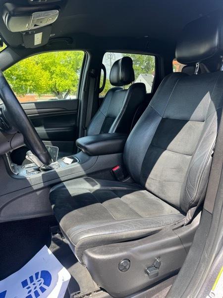 Jeep Grand Cherokee Laredo 4WD 2017