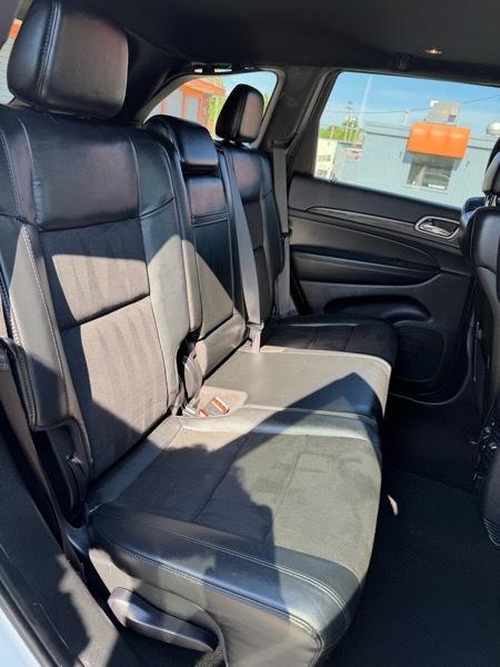 Jeep Grand Cherokee Laredo 4WD 2020