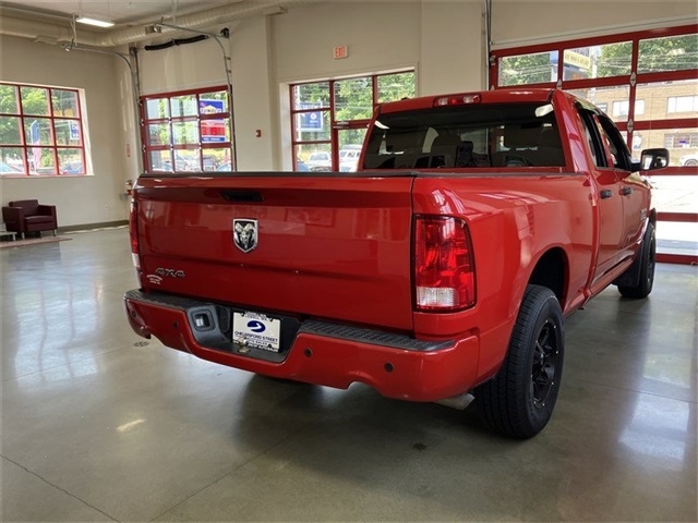 RAM 1500 Classic Tradesman Quad Cab 4WD 2019