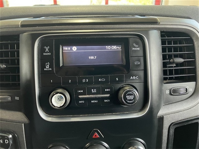 RAM 1500 Classic Tradesman Quad Cab 4WD 2019