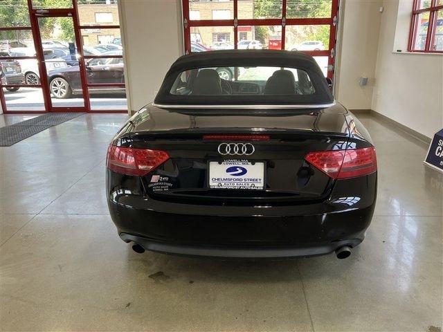 Audi A5 Cabriolet 2.0T quattro Tiptronic 2012