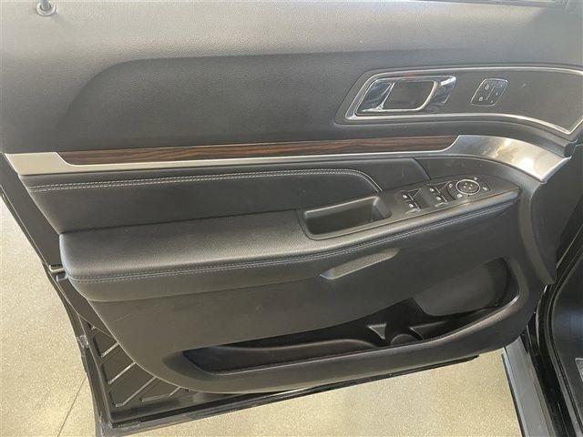 Ford Explorer Limited 4WD 2016