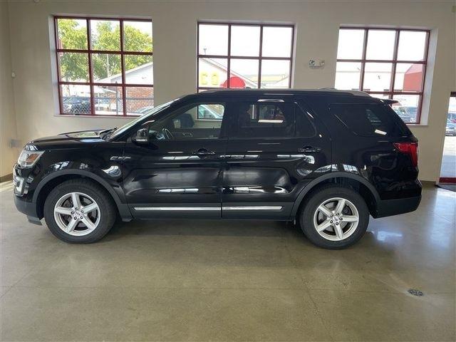 Ford Explorer XLT 4WD 2017