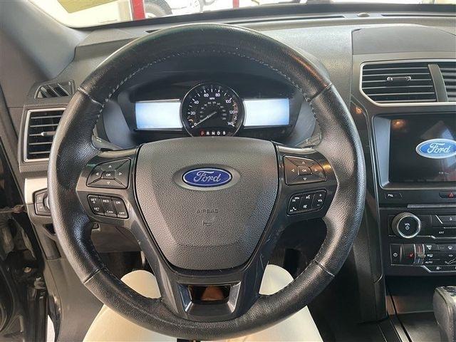 Ford Explorer XLT 4WD 2017