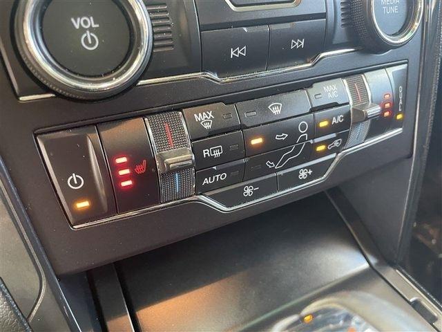 Ford Explorer XLT 4WD 2017