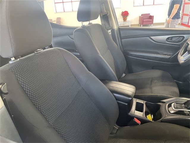 Nissan Rogue Sport S AWD 2021