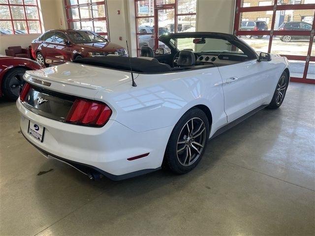 Ford Mustang EcoBoost Premium Convertible 2017