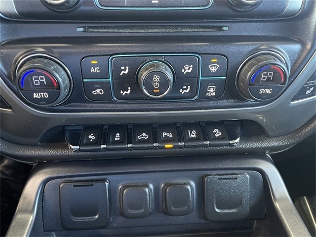 Chevrolet Silverado 2500HD LTZ Crew Cab 4WD 2015