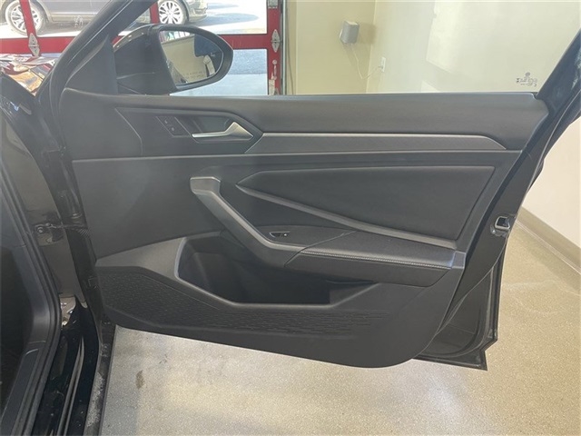 Volkswagen Jetta SE 2023