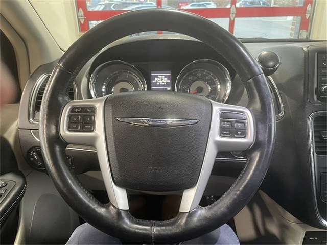 Chrysler Town & Country Touring-L 2015