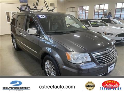 2015 Chrysler Town & Country Touring-L